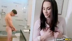 Play IN THE BATHROOM WITH THE SISTER WHO FOLLOWS HER BROTHER WHEN SHE DOES HER FEET