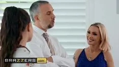 Oynat Sarışın fahişe arkadaşının erkek arkadaşını sikiyor