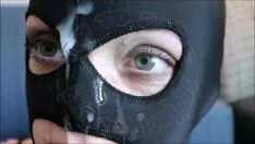 Reproducir Nena follada analmente y luego lo hace oralmente con eyaculación facial