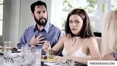 Oynat Kötü kızlardan her zaman seks yapmayı biliyor