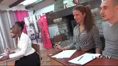 Redare Porno Cu Tinere Si Batrani Xxx Negresa Fututa In Gura De Director