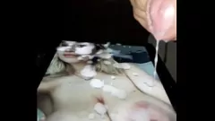 Reproduzir Tributo a Cumtribute aos gigantes seios e aréolas de Blonde em MO lento